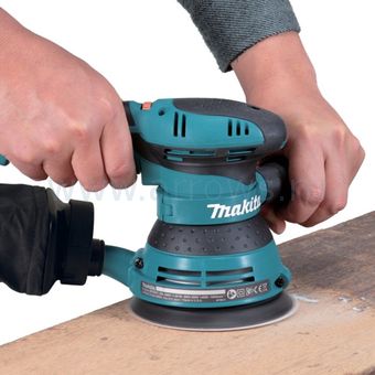 Шлифмашина эксцентриковая MAKITA BO5040 (300 Вт, 125мм,пылесб, раб.ход 2,8мм, 1,4кг, коробк (BO5040)