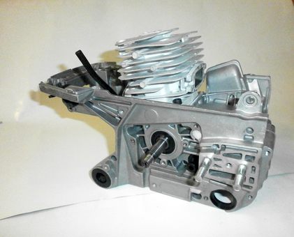 Картер DDE для бензопил 45,52 куб.см. (CS4518/5018/5218)