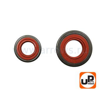 Сальник коленвала UNITED PARTS 29,6х15х4мм + 22х12х5,1мм, для STIHL 260-360 компл 2шт (аналог 96400031600 / 96400031190)