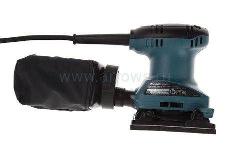 Шлифмашина вибрационная MAKITA BO4557 (180 Вт, 112/102 мм, раб.ход 1,5мм, 1 кг, коробка) (BO4557)