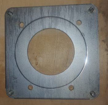 Крышка DDE DPW200 сторона двигателя  (12036018)