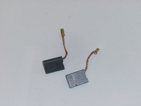 Щетка графитовая DDE VD1620Z (пара)-->90-0644