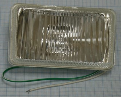 Компонент световой фара в сборе DDE STG5556/6562 галоген унив. (SB-147)