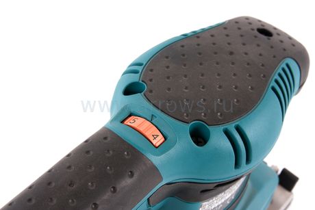 Шлифмашина вибрационная MAKITA BO3711 (190 Вт,93х185мм, раб.ход2мм, рег.ск, 1,6кг, коробка) (BO3711)