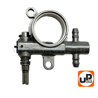 Маслонасос UNITED PARTS для бензопил 25, 38 куб.см.