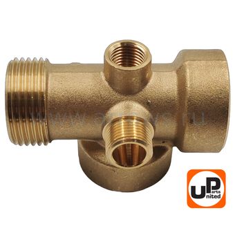 Штуцер UNITED PARTS 5-выводной  3/8"M(реле)×1/4"F(манометр)×1"F(пробка)×1"F(шланг)×1"M(насос)