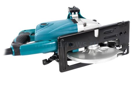 Пила дисковая MAKITA гипоидная 5477NB (1800 Вт,185х30мм, 60мм, 6,5кг, коробка) (5477NB)