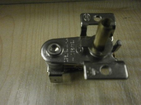 Регулятор термо QUATTRO ELEMENTI QE-3000C/5000C  16А -->649-226-007