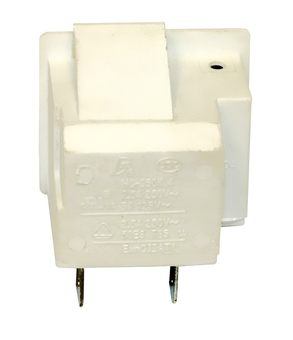 Выключатель клавишный DDE для трактора CTH175-102 (концевик под сиденьем)