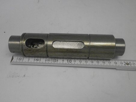 Вал эксцентрика DDE для виброплиты VP125-H