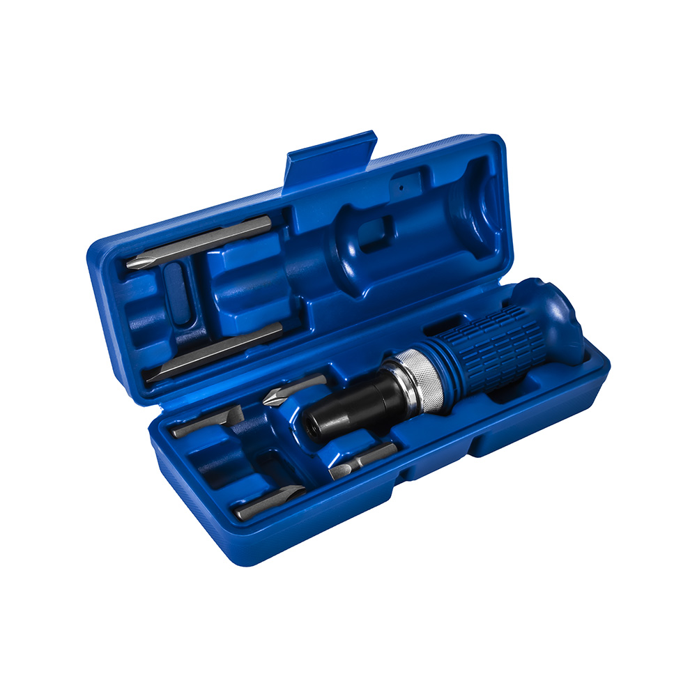 Пылесос аккумулфторный MAKITA 4076DWX